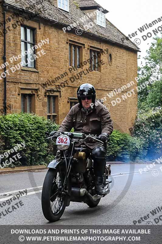 Vintage motorcycle club;eventdigitalimages;no limits trackdays;peter wileman photography;vintage motocycles;vmcc banbury run photographs